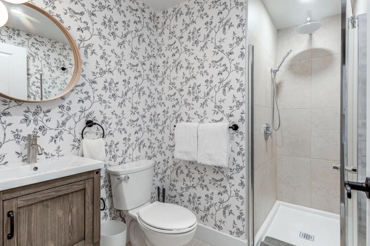 North House - Beautiful Vieux 2 Bedroom Apt Québec Exteriör bild